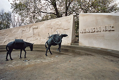 Меморіал «Тварини у війні», Лондон / Nicky Hughes. The Historic England Blog