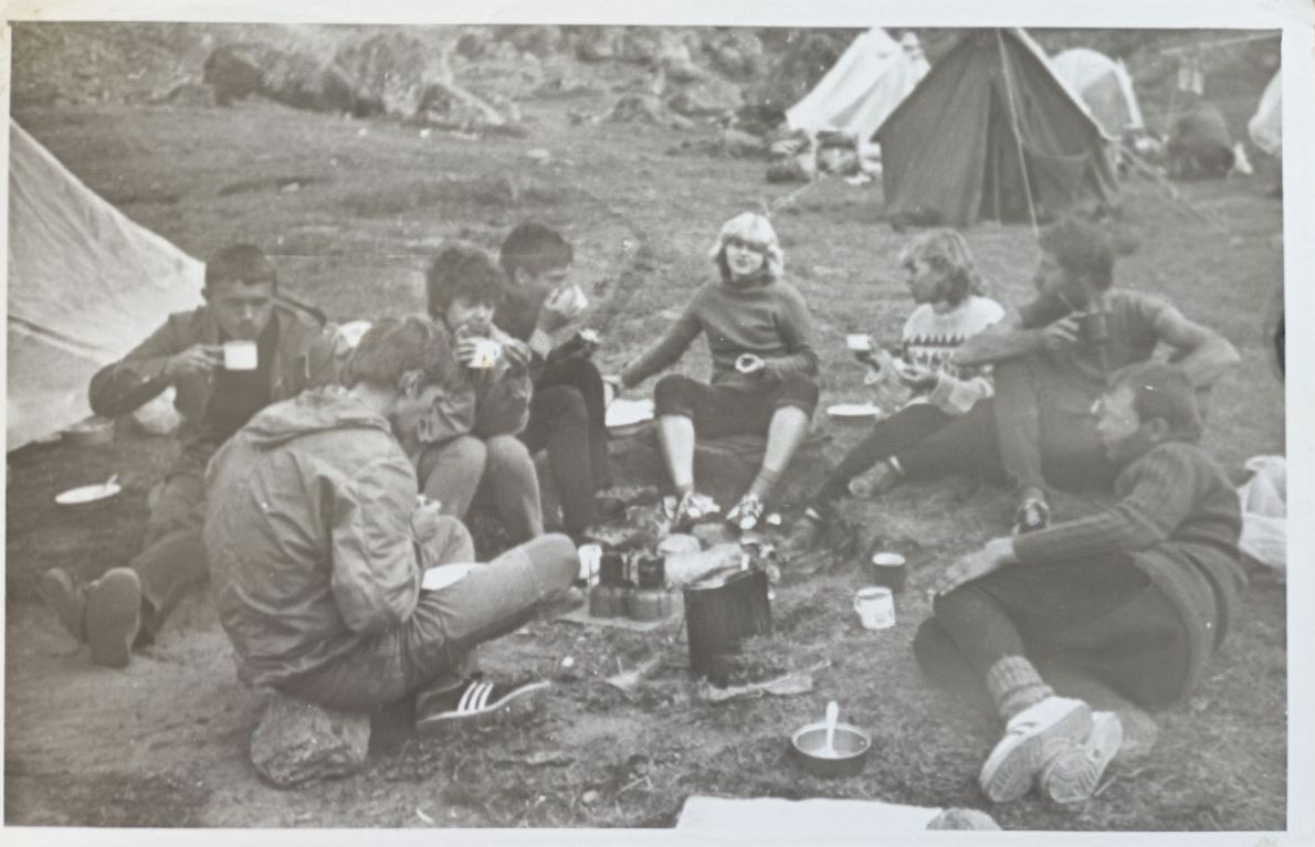 Кісь Наталія Василівна (по центру) на Кавказі, 1980-ті роки